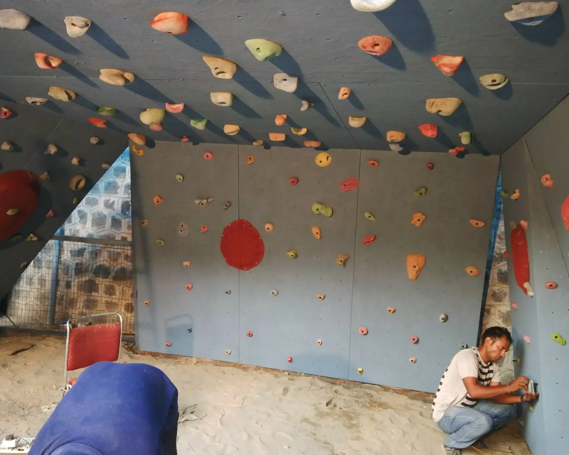 Outdoor Bouldering Wall @ Indian Mountaineering Foundation